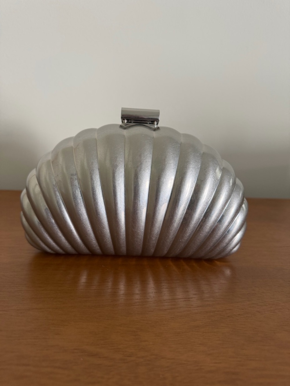 Silver Shell Clutch